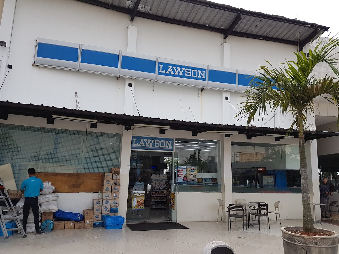 Lawson Rest Area Km 39 Tol Jakarta - Cikampek Photo