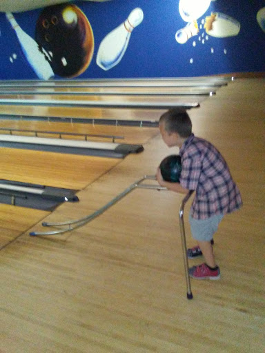 Bowling Alley «Thunder Alley», reviews and photos, 1605 S Ohio Ave, Live Oak, FL 32064, USA