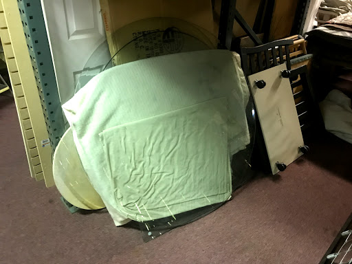 Thrift Store «Genmer Thrift Store and Donation Center», reviews and photos, 6265 Van Nuys Blvd, Van Nuys, CA 91401, USA