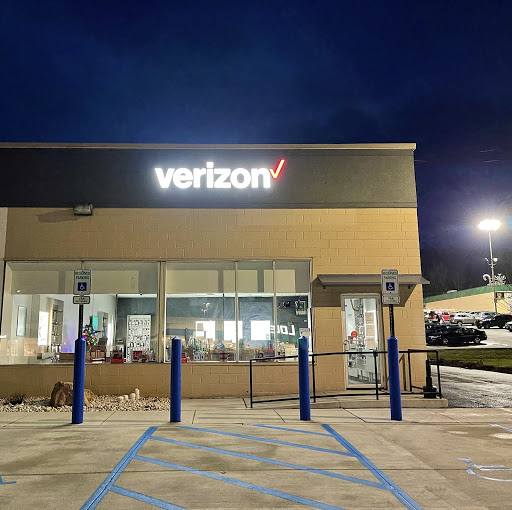 Cell Phone Store «Verizon Wireless TCC», reviews and photos, 1211 Blakeslee Blvd Dr E, Lehighton, PA 18235, USA