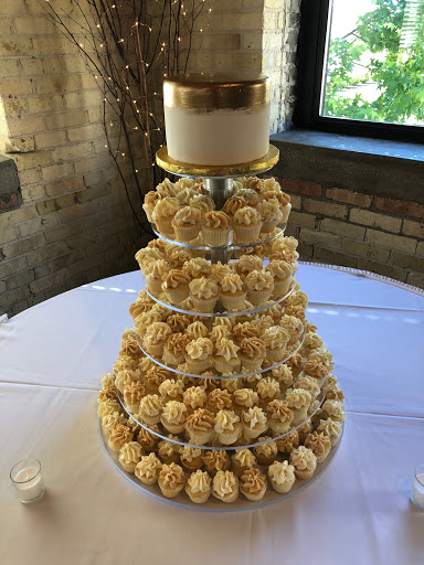 Bakery «Grand Finale Desserts and Pastries», reviews and photos, 225 Franklin Ave, Grand Haven, MI 49417, USA