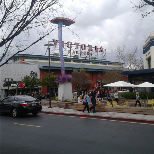 Clothing Store «Victoria Gardens», reviews and photos, 12505 N Main St, Rancho Cucamonga, CA 91739, USA