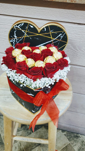 Florist «Floristeria Mia», reviews and photos, 513 Market St, Paterson, NJ 07501, USA