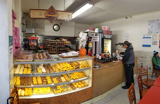 Donut Shop «Jelly Donut», reviews and photos, 3198 24th St, San Francisco, CA 94110, USA