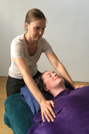 Moonhealing - Massage, Healing, Reading en Coaching (locatie Amsterdam South Health Center)