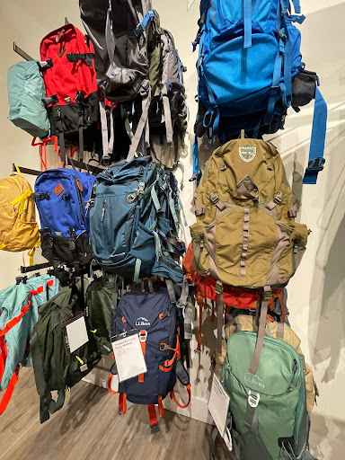 Clothing Store «L.L. Bean», reviews and photos, 4401 W 119th St, Leawood, KS 66209, USA