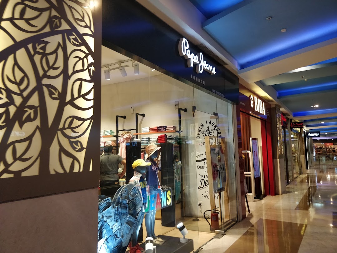 Pepe Jeans (Quest Mall)