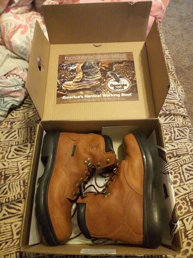 Shoe Store «K & D Shoe Warehouse», reviews and photos, 2240 Dogwood Dr SE, Conyers, GA 30013, USA