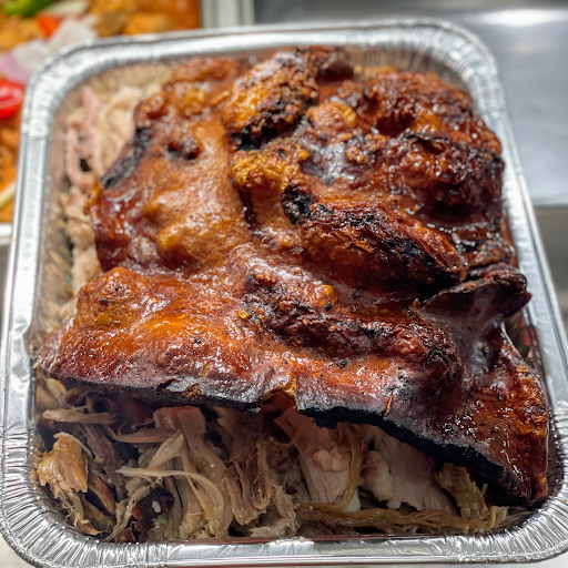 Latin American Restaurant «La Familia Latin Hot Food & Grocery», reviews and photos, 120 E Brandon Blvd, Brandon, FL 33511, USA