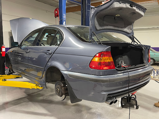 HQ Autosport European Repair Specialists BMW, Mercedes Benz, Porsche, Audi, Volkswagen image