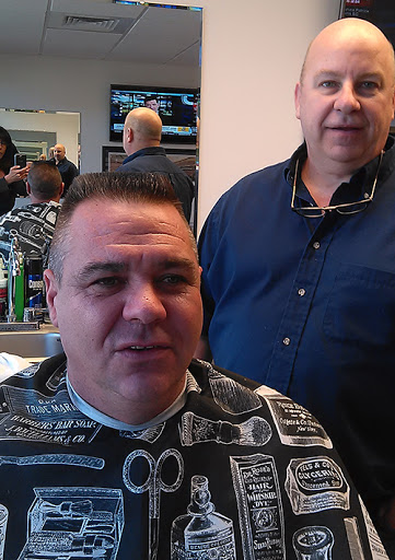 Barber Shop «Harbor Barber & Salon», reviews and photos, 25 Causeway Blvd #6, Clearwater Beach, FL 33767, USA