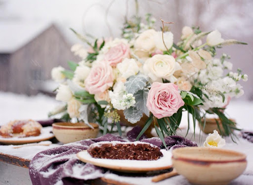 Florist «Autumn Rose Flower & Gift Shoppe», reviews and photos, 990 Bridgeport Ave, Milford, CT 06460, USA