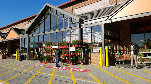 Home Improvement Store «The Home Depot», reviews and photos, 615 Arsenal St, Watertown, MA 02472, USA