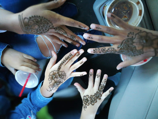 Beauty Salon «Miracle Beauty Salon - Atlanta Salons - Hair Salon - Eyebrow Threading Atlanta», reviews and photos, 1715 Howell Mill Rd, Atlanta, GA 30318, USA