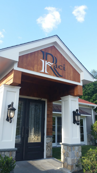Rraci's Restaurant