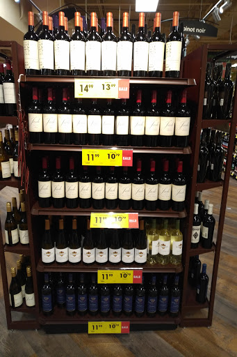 Grocery Store «Kroger», reviews and photos, 30935 Five Mile Road, Livonia, MI 48154, USA