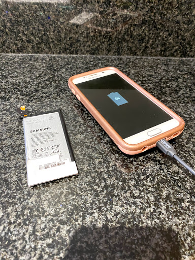 Electronics Repair Shop «Cellfone MD - cell phone repair», reviews and photos, 7637 N Milwaukee Ave, Niles, IL 60714, USA
