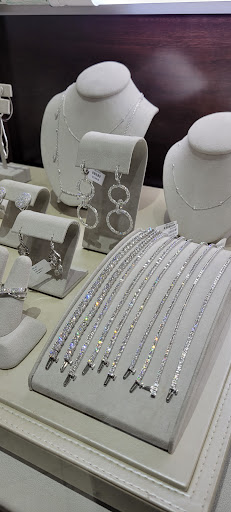 Jeweler «Dominion Jewelers LLC», reviews and photos, 917 W Broad St, Falls Church, VA 22046, USA