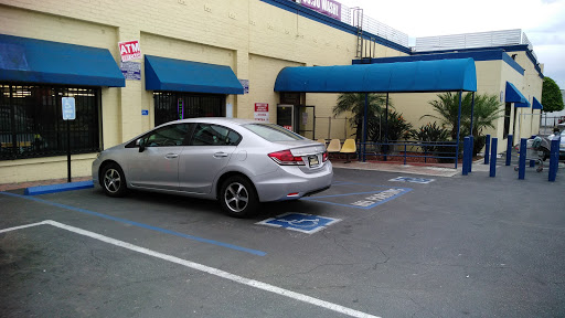 Laundromat «Market St Suds», reviews and photos, 450 S Market St, Inglewood, CA 90301, USA