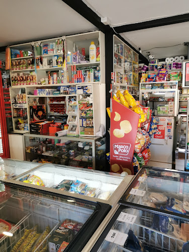 Opiniones de Milo's Minimarket en Curicó - Tienda de ultramarinos