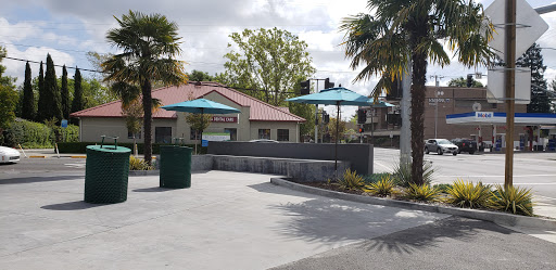 Car Wash «Auto Pride Car Wash», reviews and photos, 257 College Ave, Santa Rosa, CA 95401, USA