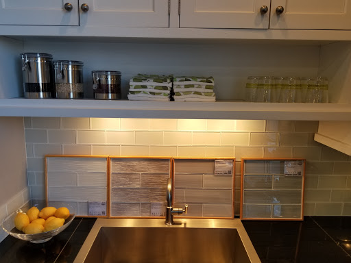 Shopping Mall «Edison Woods Shopping Center», reviews and photos, 1010 US-1, Edison, NJ 08817, USA