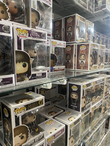 Collectibles Store «Fantastic Collectibles», reviews and photos, 162 W Center St, Manteca, CA 95336, USA