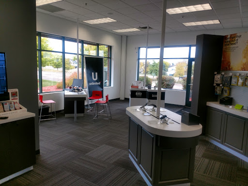 Cell Phone Store «Verizon Authorized Retailer, TCC», reviews and photos, 7656 160th St W, Lakeville, MN 55044, USA