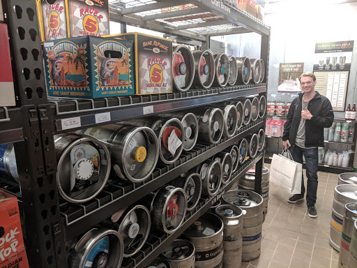 Wine Store «Total Wine & More», reviews and photos, 1010 N Rengstorff Ave, Mountain View, CA 94043, USA