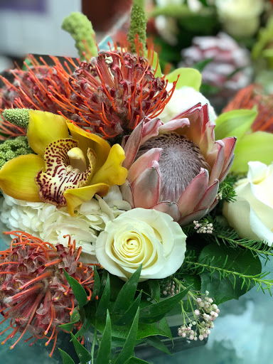 Florist «Kikilis Florist», reviews and photos, 417 S Pinellas Ave, Tarpon Springs, FL 34689, USA