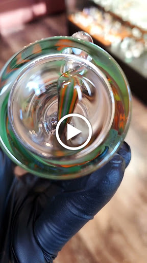 Tobacco Shop «La Tia Smoke Shop», reviews and photos, 154 Maverick St, East Boston, MA 02128, USA