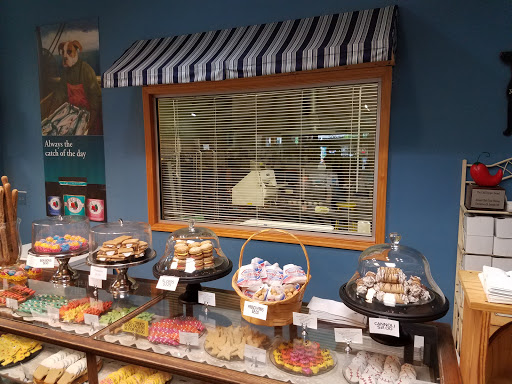 Pet Supply Store «Fuzzybutz Pet Bakery Inc», reviews and photos, 306 State St, St Joseph, MI 49085, USA