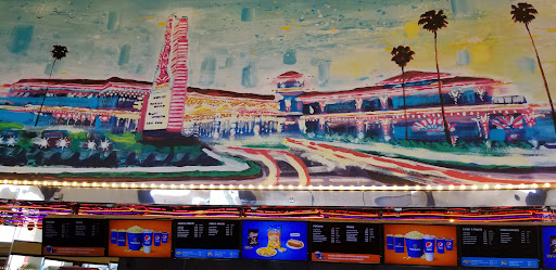 Movie Theater «Edwards Big Newport 6 & RPX», reviews and photos, 300 Newport Center Dr, Newport Beach, CA 92660, USA