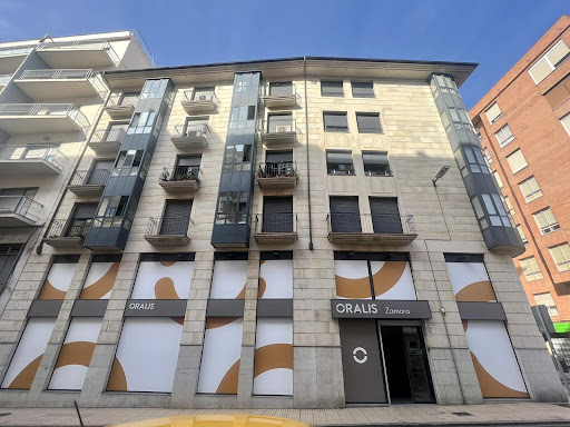 ORALIS - Clínica dental en Zamora en Zamora, Zamora