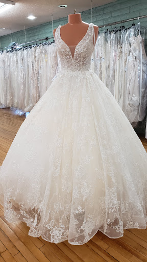 Bridal Shop «Azteca Bridal», reviews and photos, 1010 E Washington St, Phoenix, AZ 85034, USA