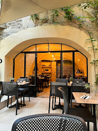 Atmosphère du Restaurant Chez Maxou à Grignan - n°8