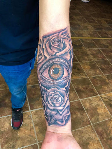 Tattoo Shop «Sol Maya Tattoo», reviews and photos, 5205 W Mississippi Ave, Lakewood, CO 80226, USA