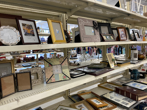 Thrift Store «City Thrift», reviews and photos, 728 Edgewood Ave N, Jacksonville, FL 32254, USA