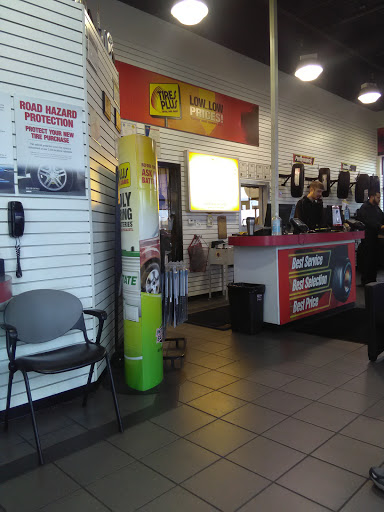 Tire Shop «Tires Plus», reviews and photos, 600 Commons Dr, Woodbury, MN 55125, USA