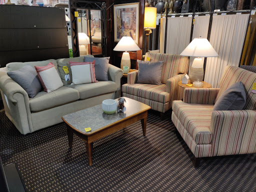 Used Furniture Store «IRCA», reviews and photos, 2620 E Greenway Rd, Phoenix, AZ 85032, USA