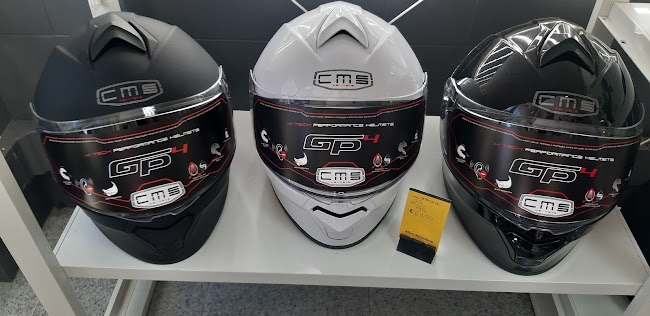 MotoManiacs
