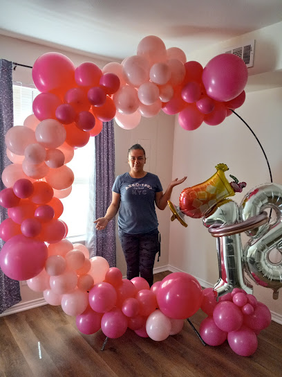 Liz sosa Balloons decoration