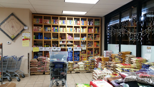 Grocery Store «Royal Indian Grocery», reviews and photos, 560 New Park Ave, West Hartford, CT 06110, USA