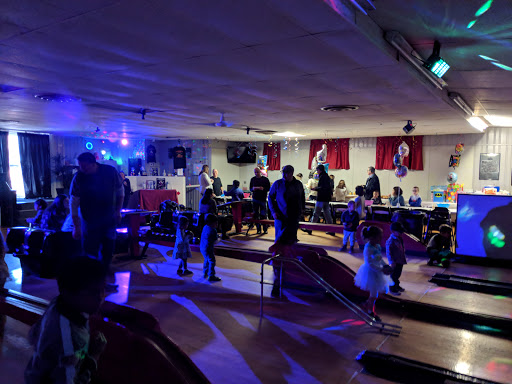 Bowling Alley «Devon Duckpin Lanes», reviews and photos, 551 Naugatuck Ave, Milford, CT 06460, USA