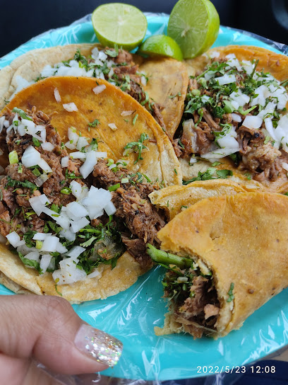 Tacos de birria - Unnamed Road, La Parada, Irimbo, Mich., Mexico
