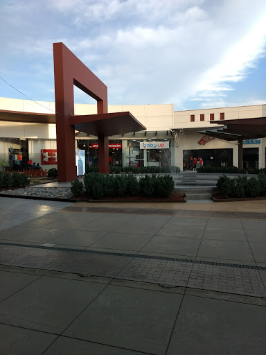 Reduced Factory Outlet León