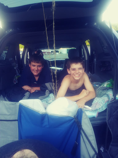 Drive-in Movie Theater «Rustic Drive in Theatre», reviews and photos, Louisquisset Pike, North Smithfield, RI 02896, USA