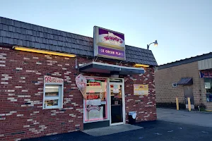 Woody's Ice Cream Place image