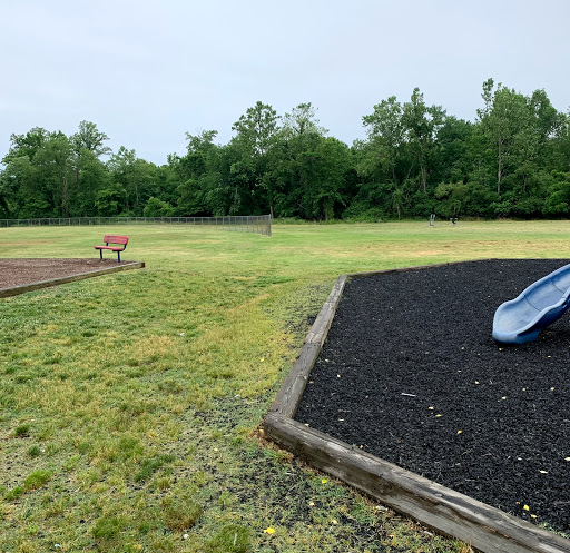 Community Center «Hillcrest Heights Community Center», reviews and photos, 2300 Oxon Run Dr, Temple Hills, MD 20748, USA