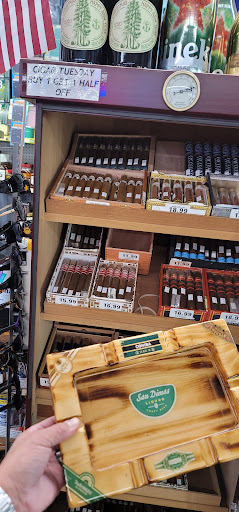 Liquor Store «San Dimas Liquor», reviews and photos, 1427 W Arrow Hwy, San Dimas, CA 91773, USA